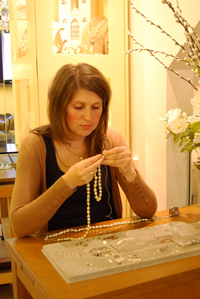 Asia Stringing 2012 pearls